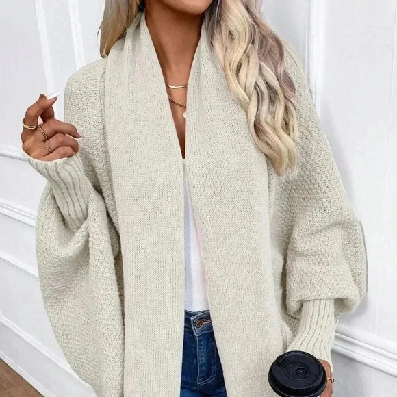 Grey Casual Women's Solid Color Bat Wing Cardigan - Picture 5 of 6